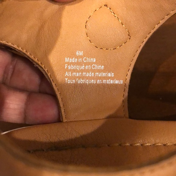 Urban Outfitters Cooperative Sandals Size 6M - Picture 5 of 5